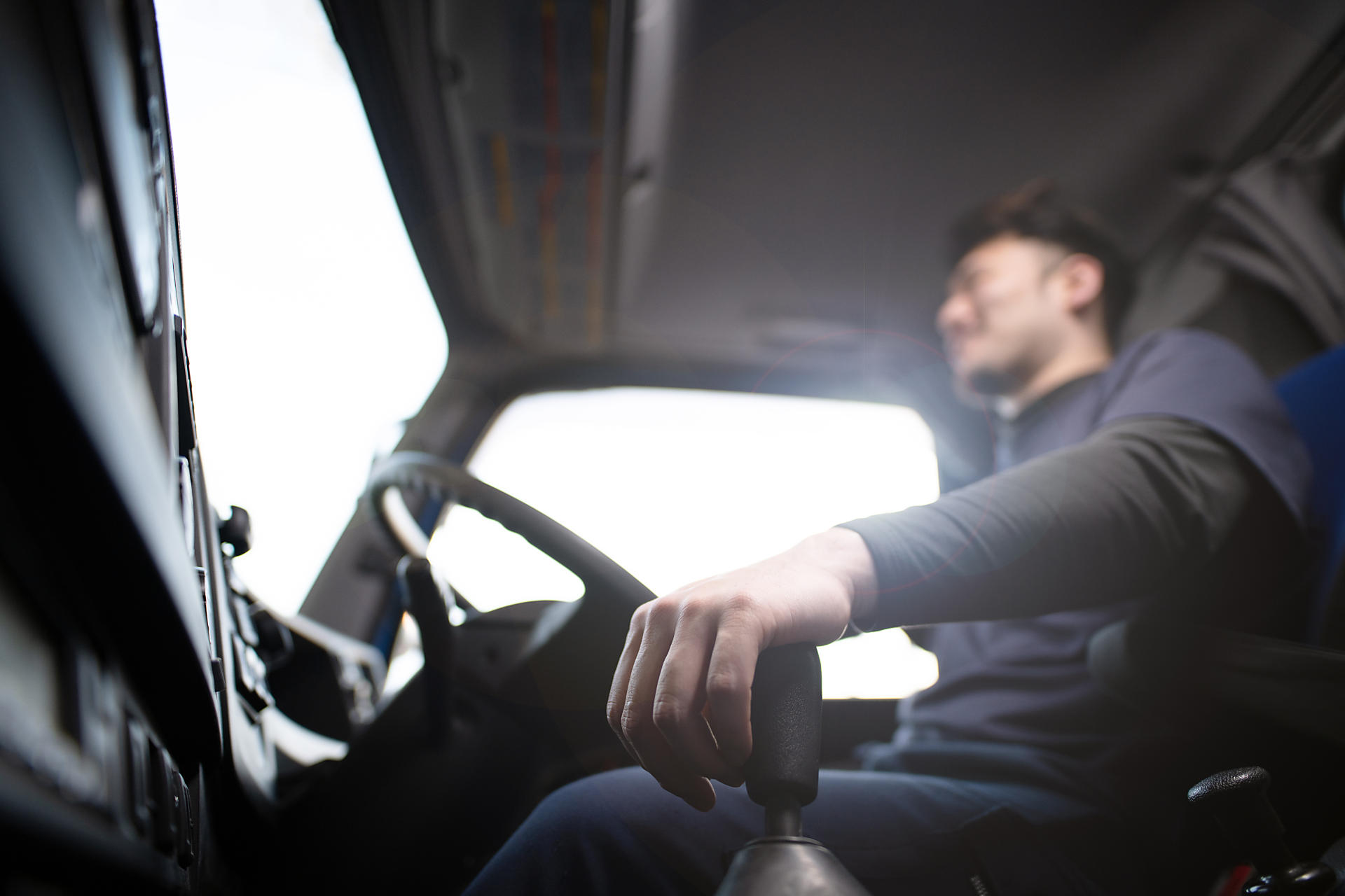 トラック運転手の画像