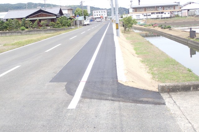 山地栗坂線道路改良工事の画像