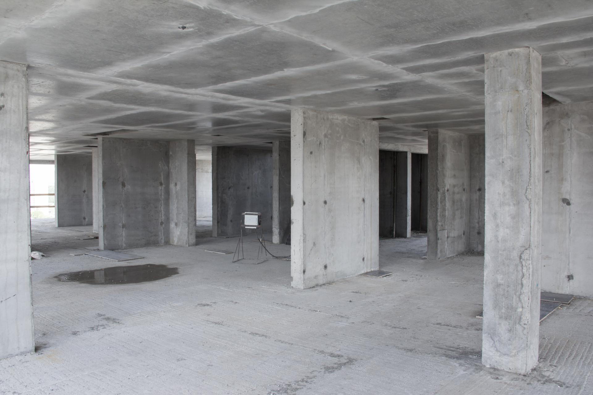 スケルトン工事をした建物の画像